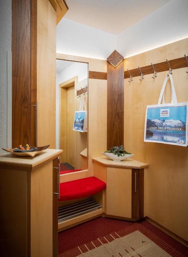 Ferienhaus Sonnenhang Matrei in Osttirol Luaran gambar