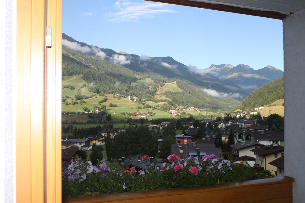 Ferienhaus Sonnenhang Matrei in Osttirol Luaran gambar