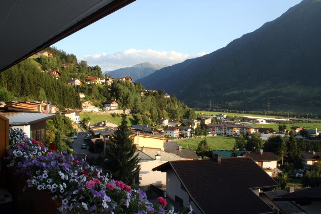 Ferienhaus Sonnenhang Matrei in Osttirol Bilik gambar